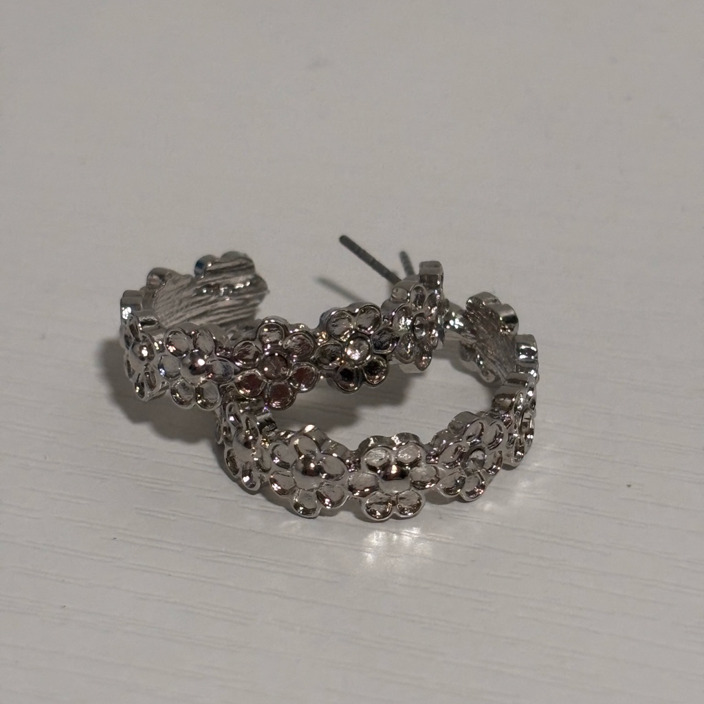 Chic Silver Floral Hoop Earrings